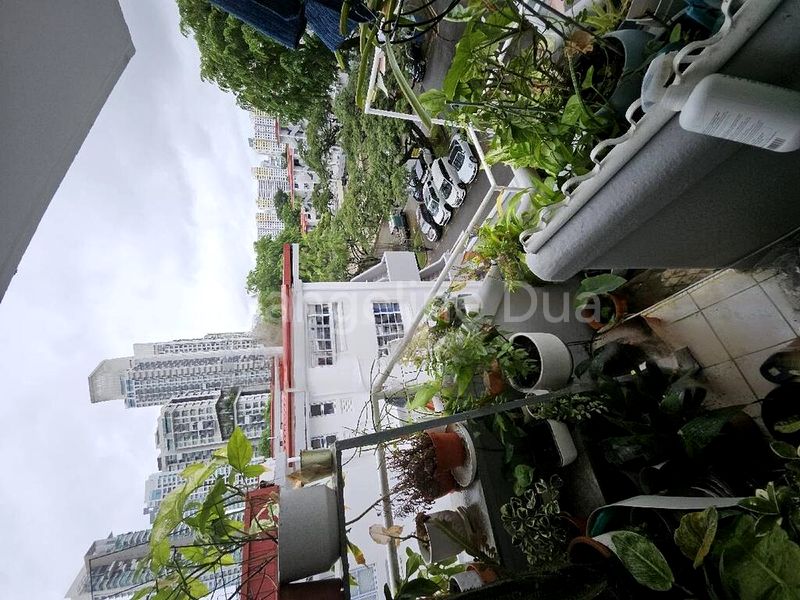 4 Room (4STD) HDB for Sale in  79 Chay Yan Street - Image 10